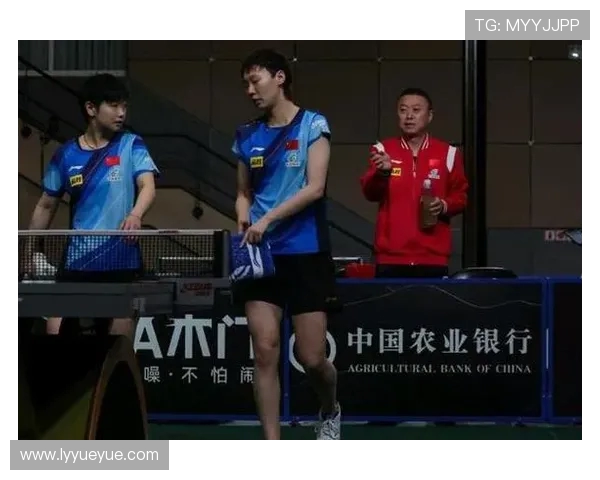 赛后分析深圳乒乓球队与北京乒乓球队在比赛中的灵活应变能力探讨